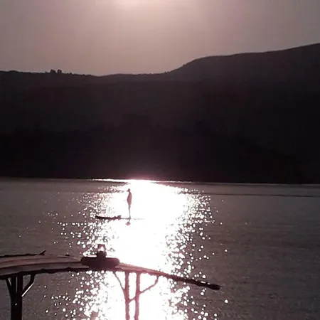 Sirius House * فينيكونتا