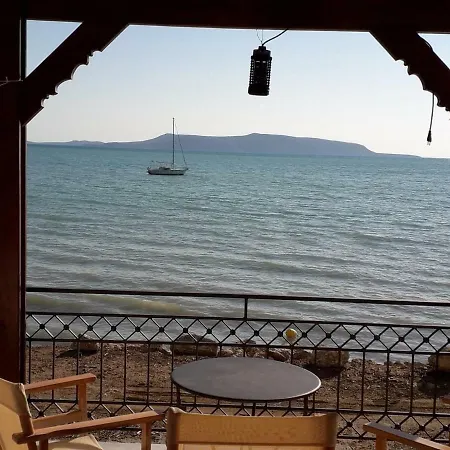 Sirius House بيت للعطل