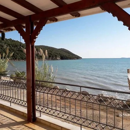 Holiday home Sirius House Finikounta